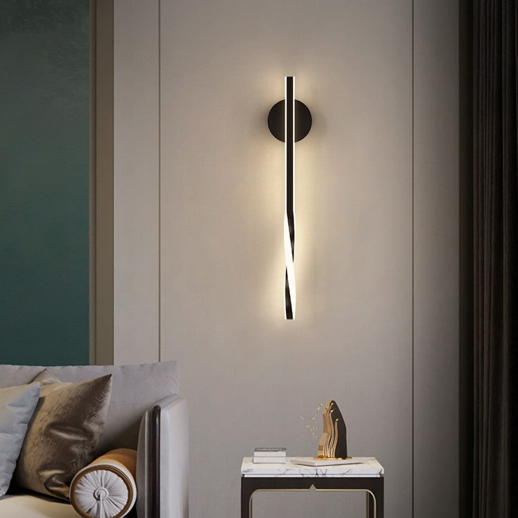 Slim Linear LED Bedroom Wall Light / Black / 40x12x5cm / Warm light